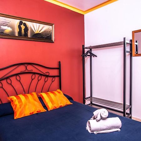 Apartaments Yaco Lloret de Mar Esterno foto