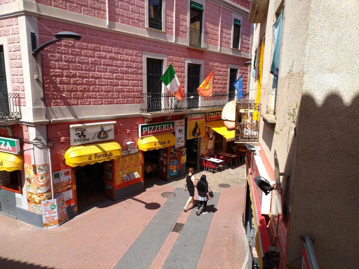 Apartaments Yaco Lloret de Mar Esterno foto