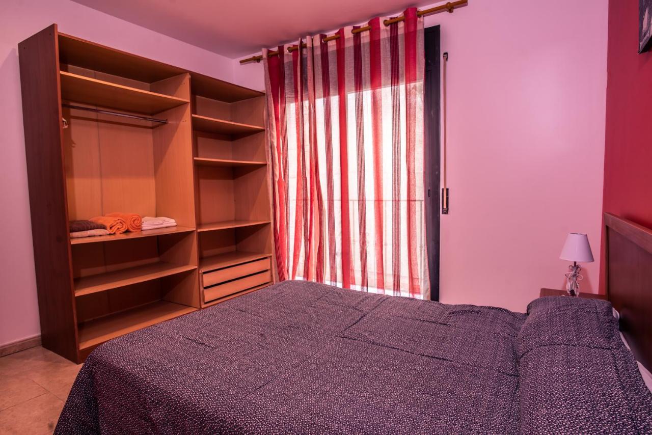 Apartaments Yaco Lloret de Mar Esterno foto
