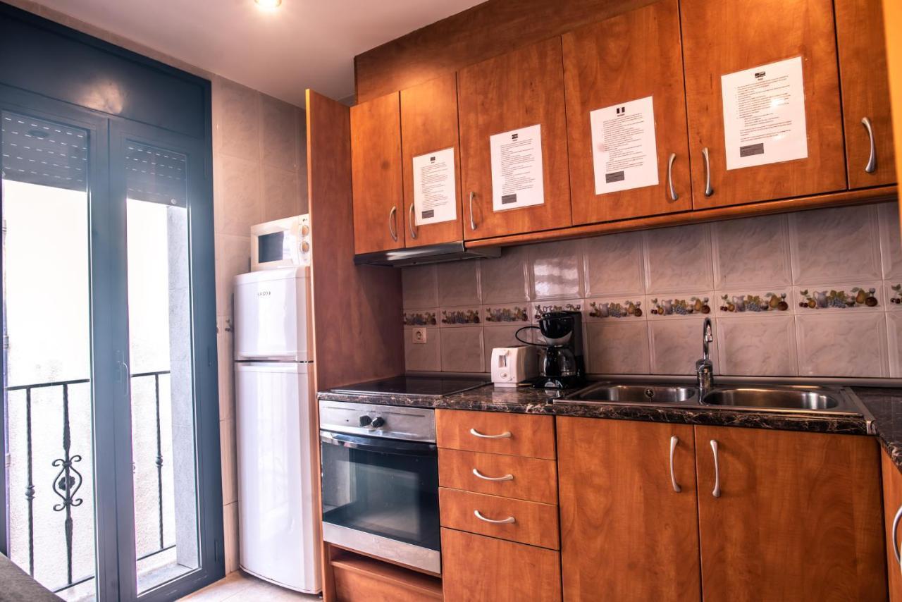 Apartaments Yaco Lloret de Mar Esterno foto