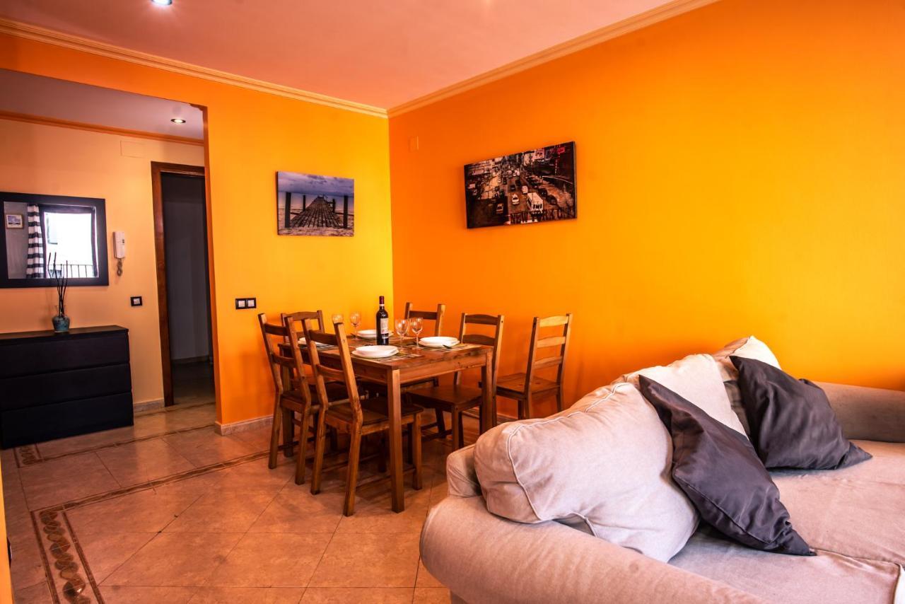 Apartaments Yaco Lloret de Mar Esterno foto