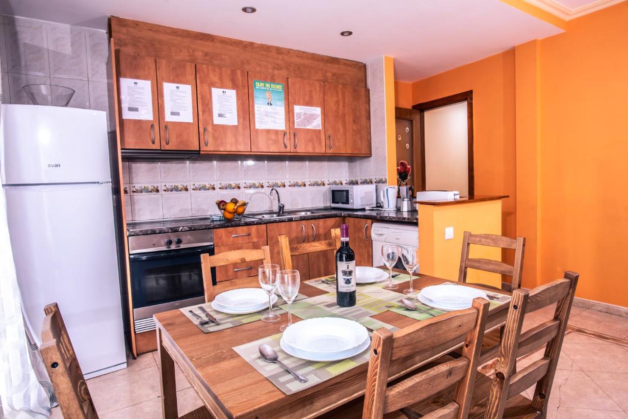 Apartaments Yaco Lloret de Mar Esterno foto